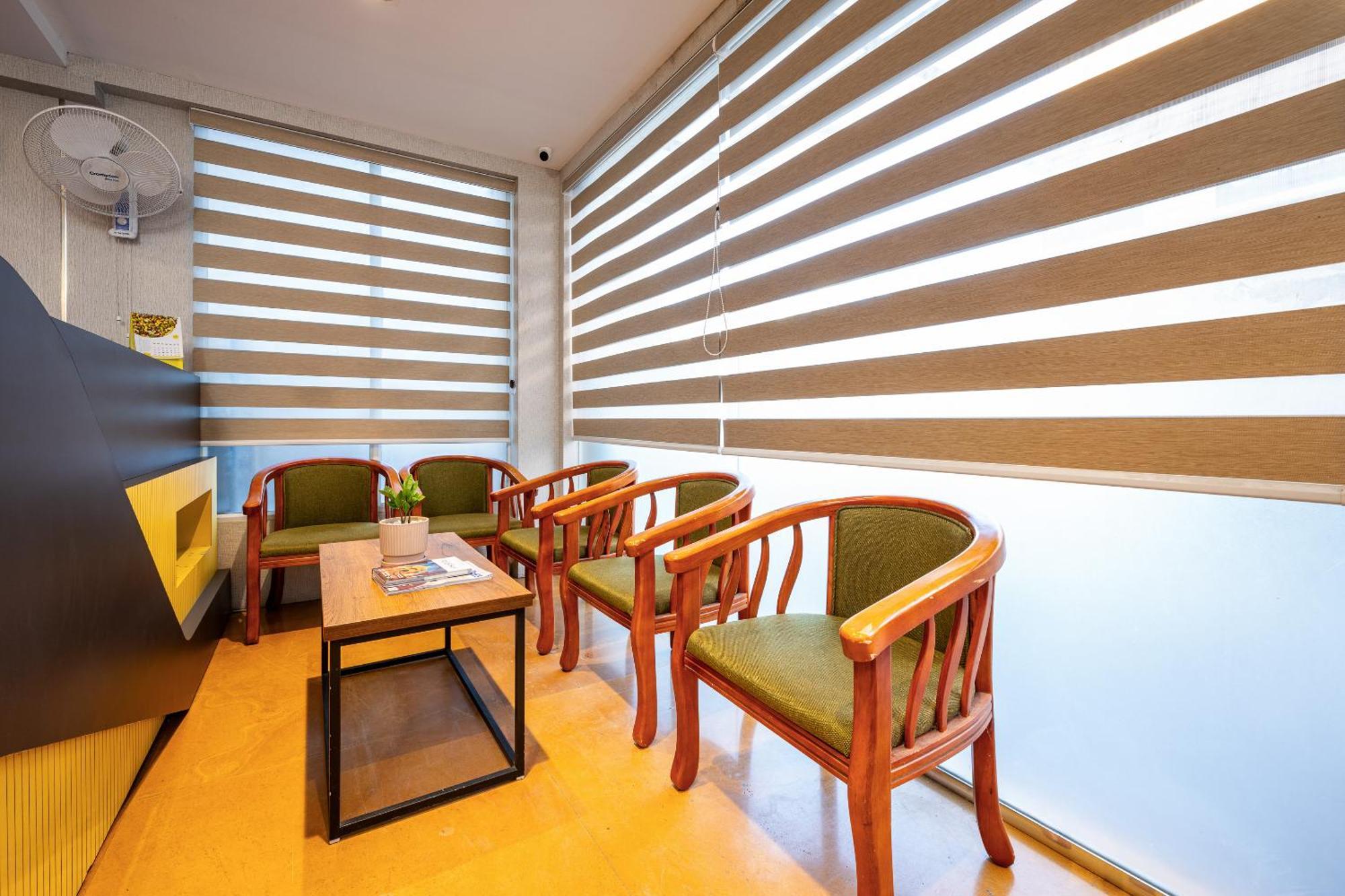 Cj Grande By Jesway Hotels & Resorts Kochi 외부 사진